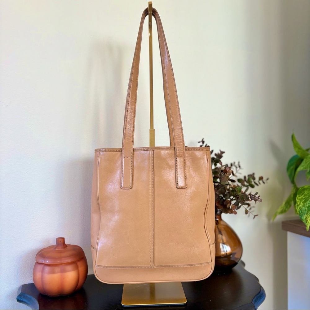 Vintage Coach Hamptons Lunch Tote - Picture 2 of 12